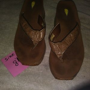 Flip flops
